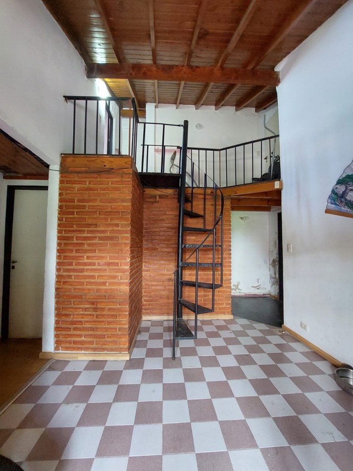 VENTA CASA 6 AMBIENTES