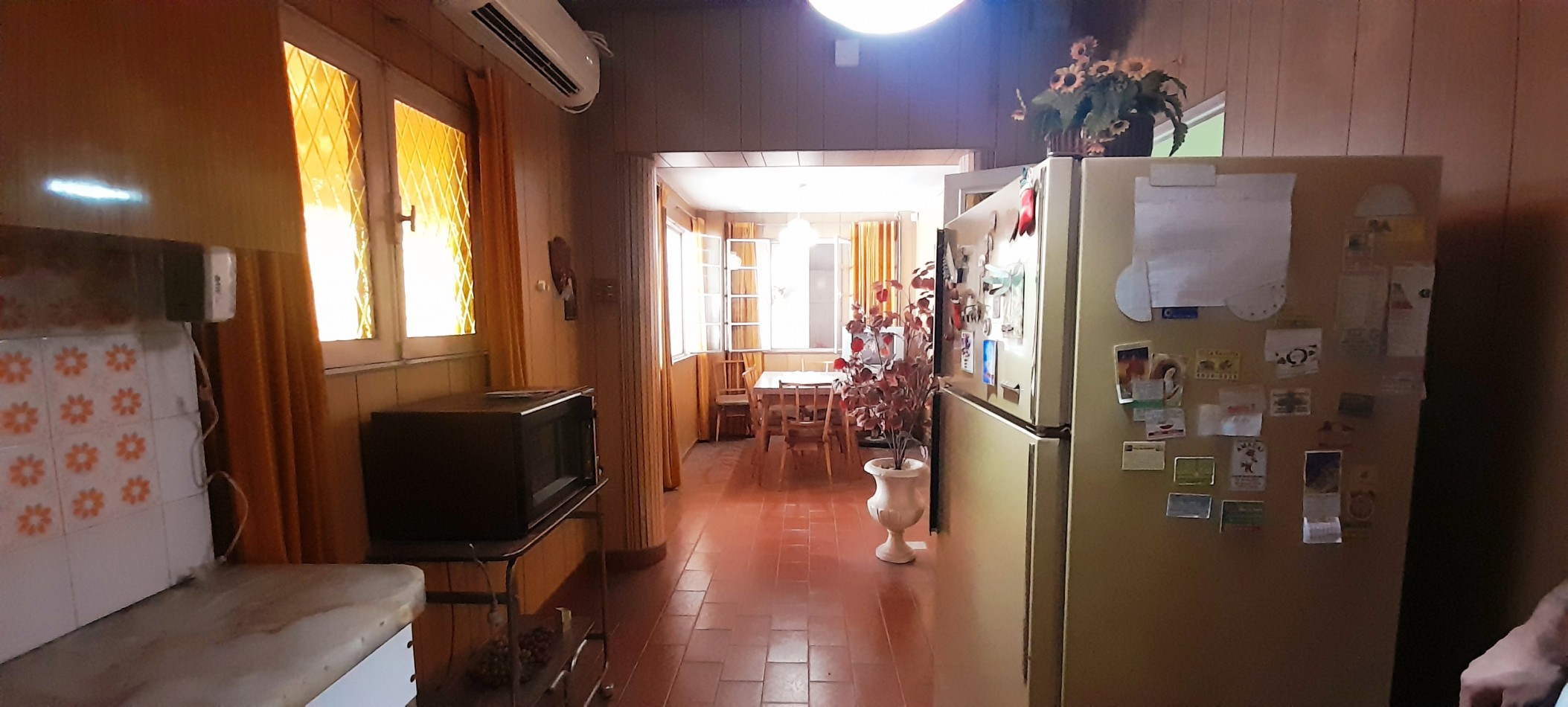 VENTA CASA 5 AMBIENTES CON COCHERA