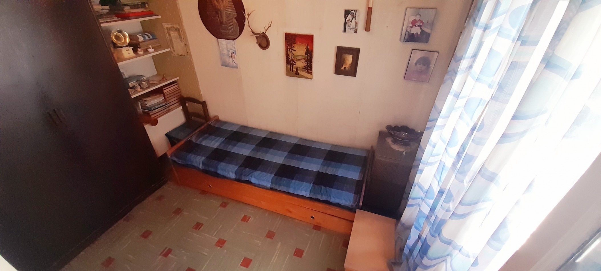 VENTA CASA 5 AMBIENTES CON COCHERA