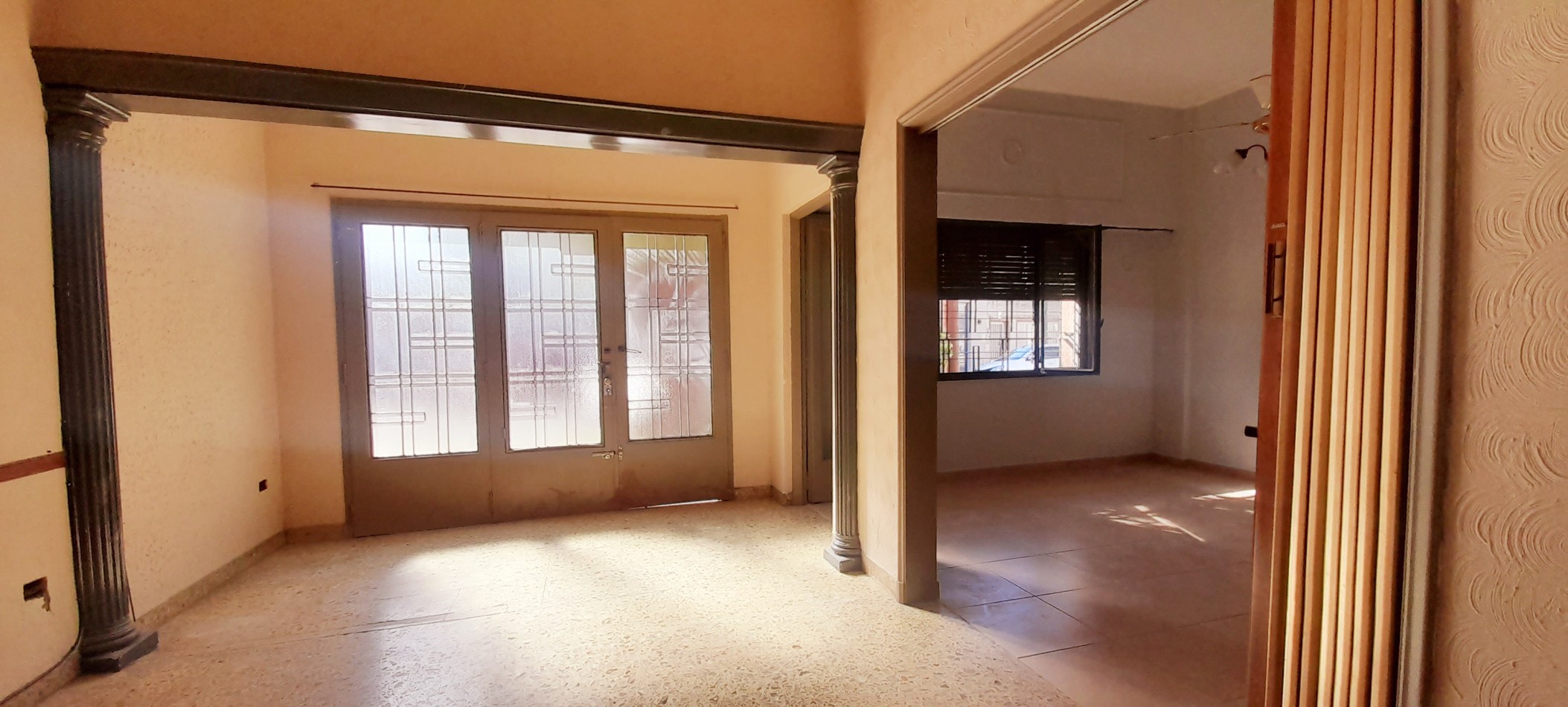 VENTA PH AL FRENTE 4 AMBIENTES