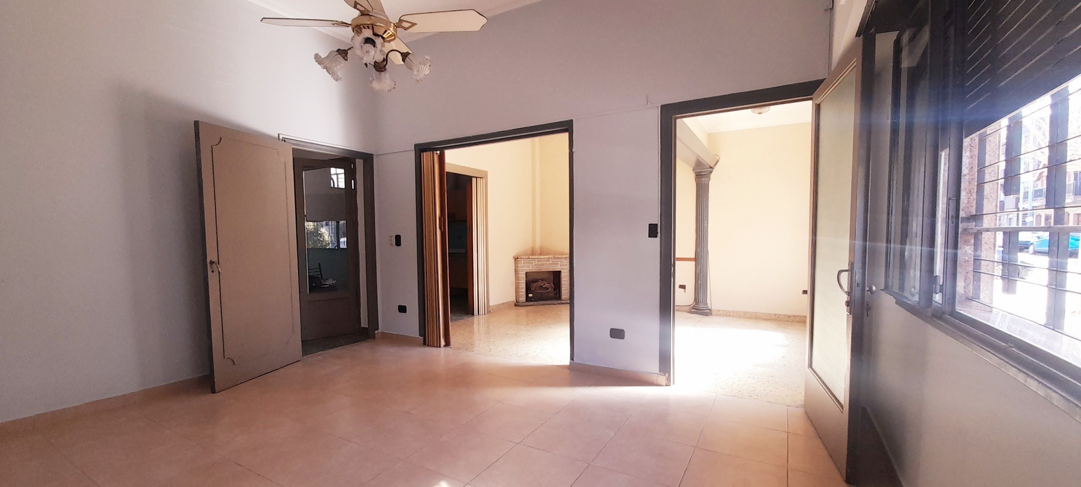 VENTA PH AL FRENTE 4 AMBIENTES